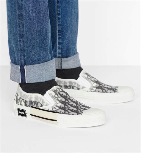 b23 low-top sneaker black and white dior oblique canvas|white dior oblique canvas.